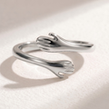 Hug "Silver Infinite Embrace" Ring
